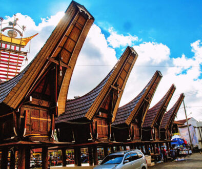 Mencari Identitas yang Hilang